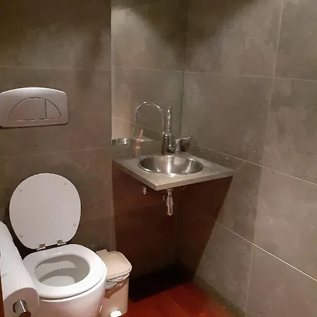 New Luxury Flat In Santa Clara * Lissabon
