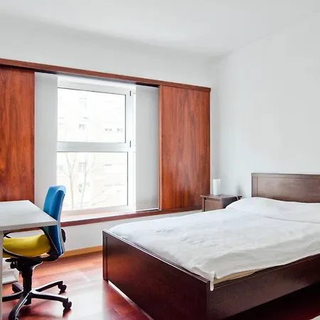 New Luxury Flat In Santa Clara Lissabon