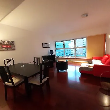 New Luxury Flat In Santa Clara Lissabon
