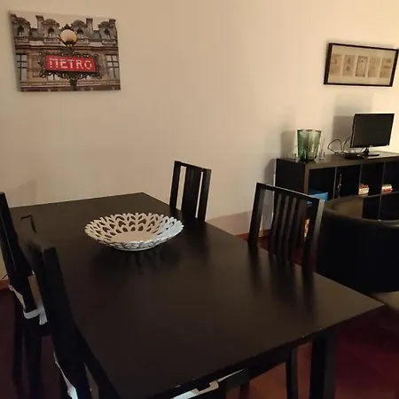 New Luxury Flat In Santa Clara Lissabon